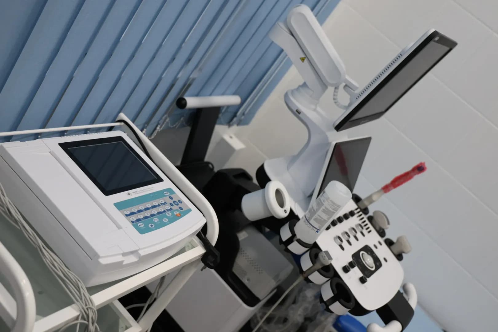 Медицинский кабинет кардиолога - 14