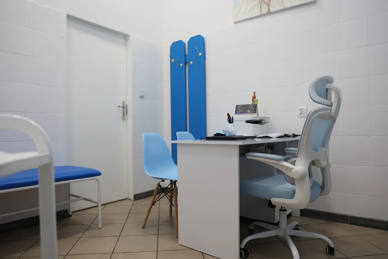 Медицинский кабинет гастроэнтеролога - 5